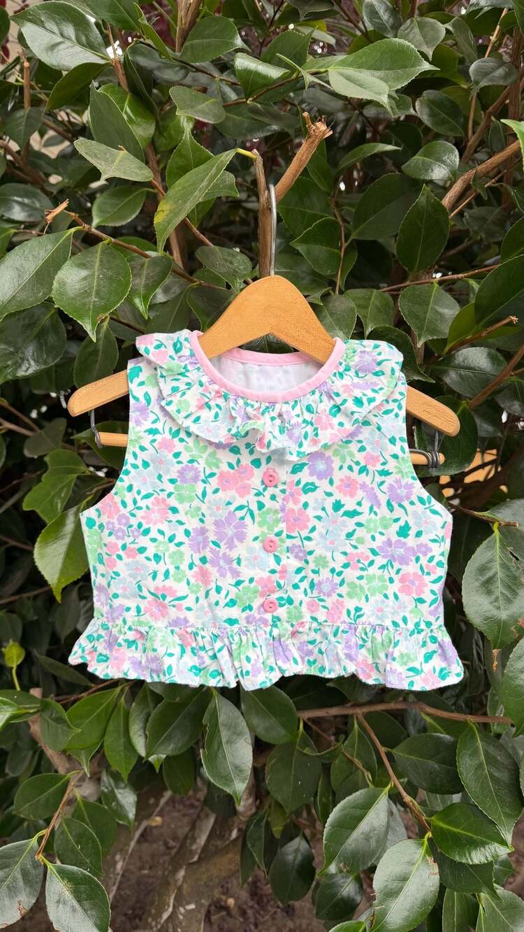 Vintage Sylvia Whyte Floral Ruffle Tank Top